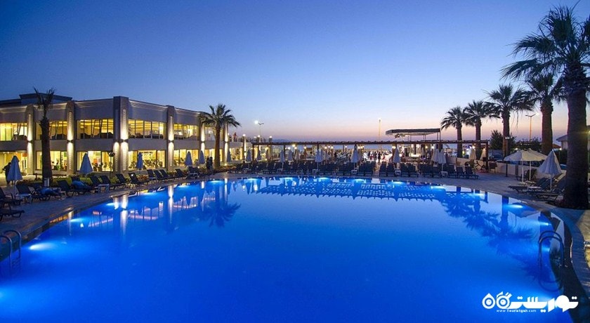 استخر روباز هتل پالم وینگز بیچ ریزورت اند اسپا